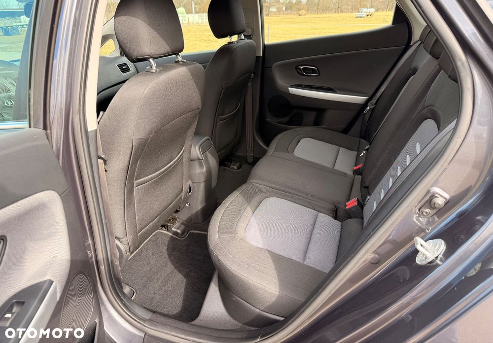 Kia Ceed 1.6 CRDi 128 Spirit - 21