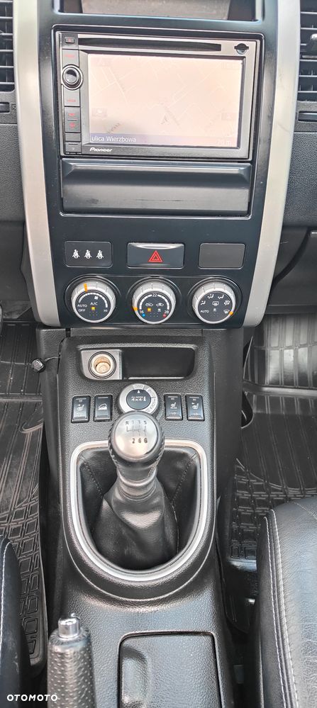 Nissan X-Trail 2.0 dCi 4x4 DPF Platinum - 36