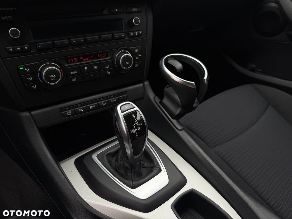 BMW X1 - 15