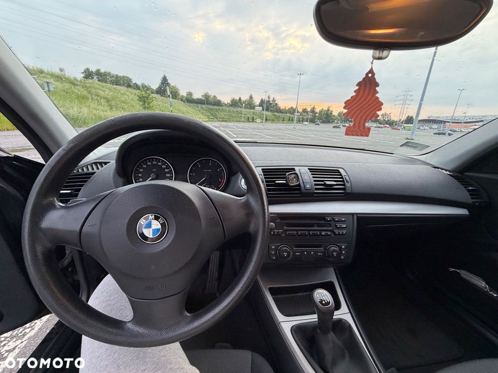 BMW Seria 1 118d - 7