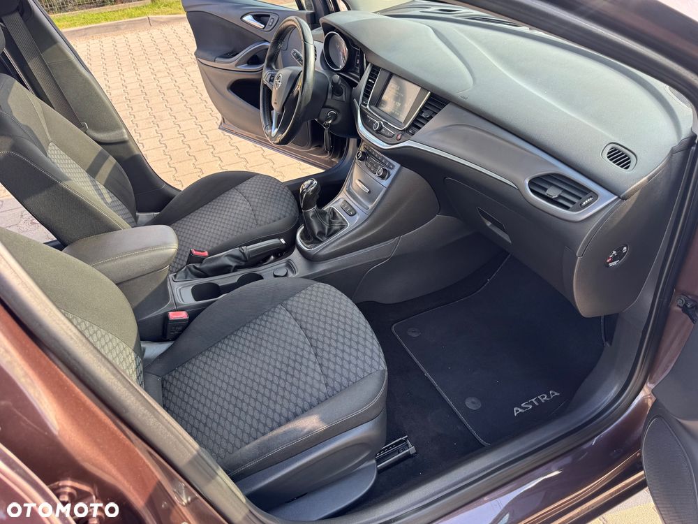Opel Astra 1.4 T Dynamic - 15