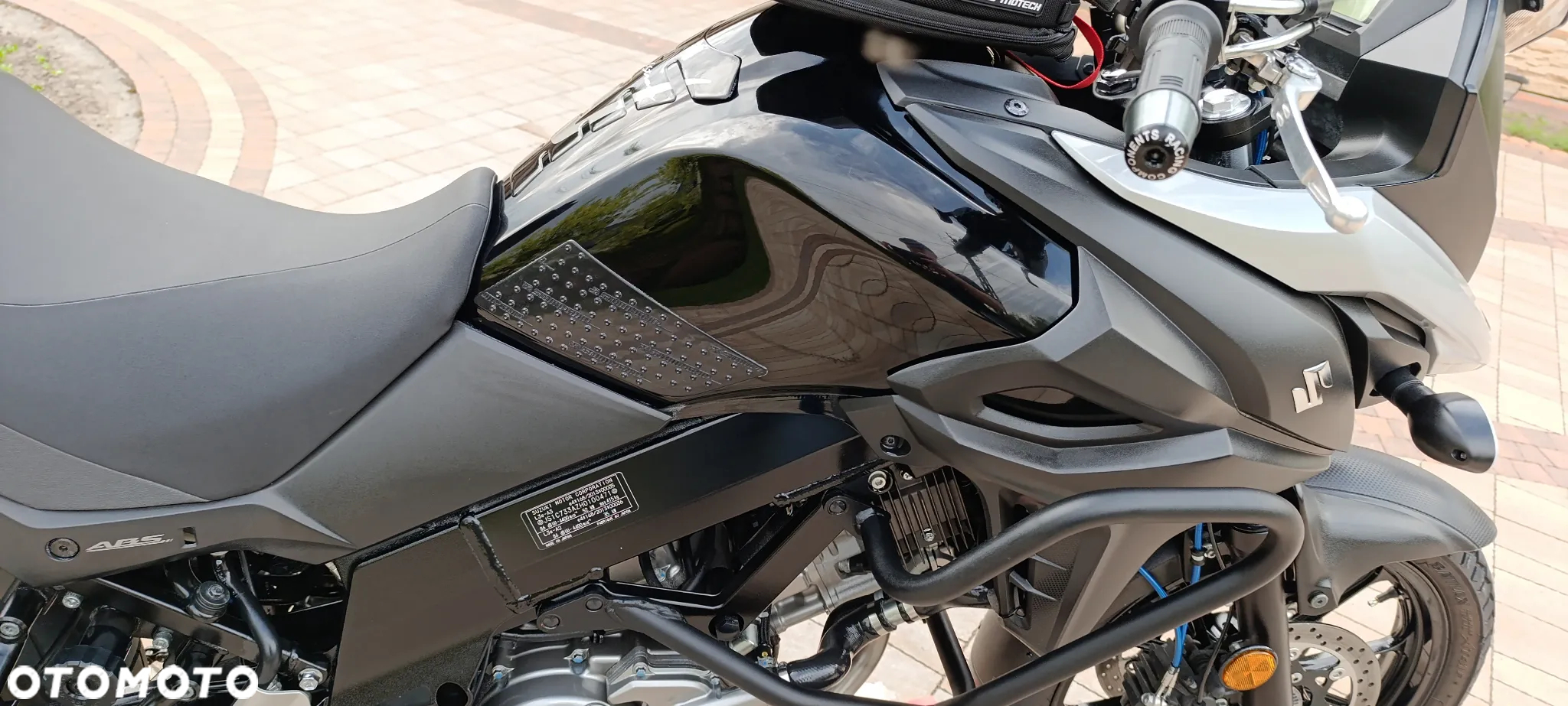 Suzuki V-STROM - 21