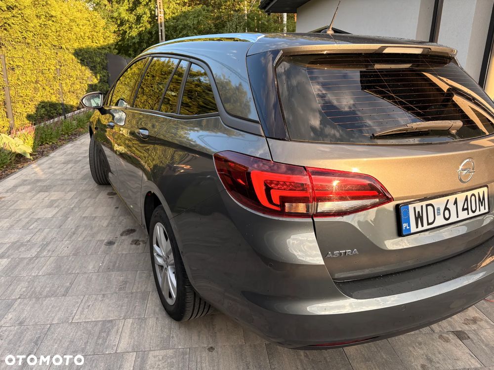 Opel Astra 1.4 T Dynamic S&S - 3