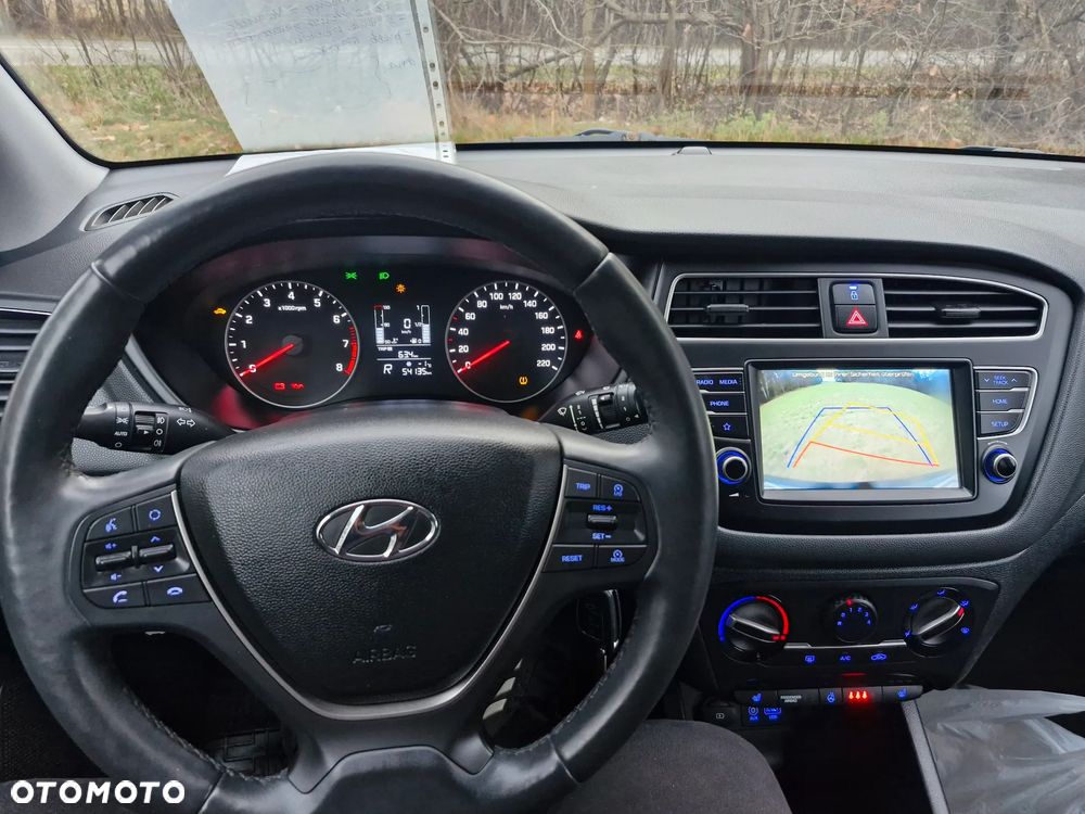 Hyundai i20 1.2 Select - 8