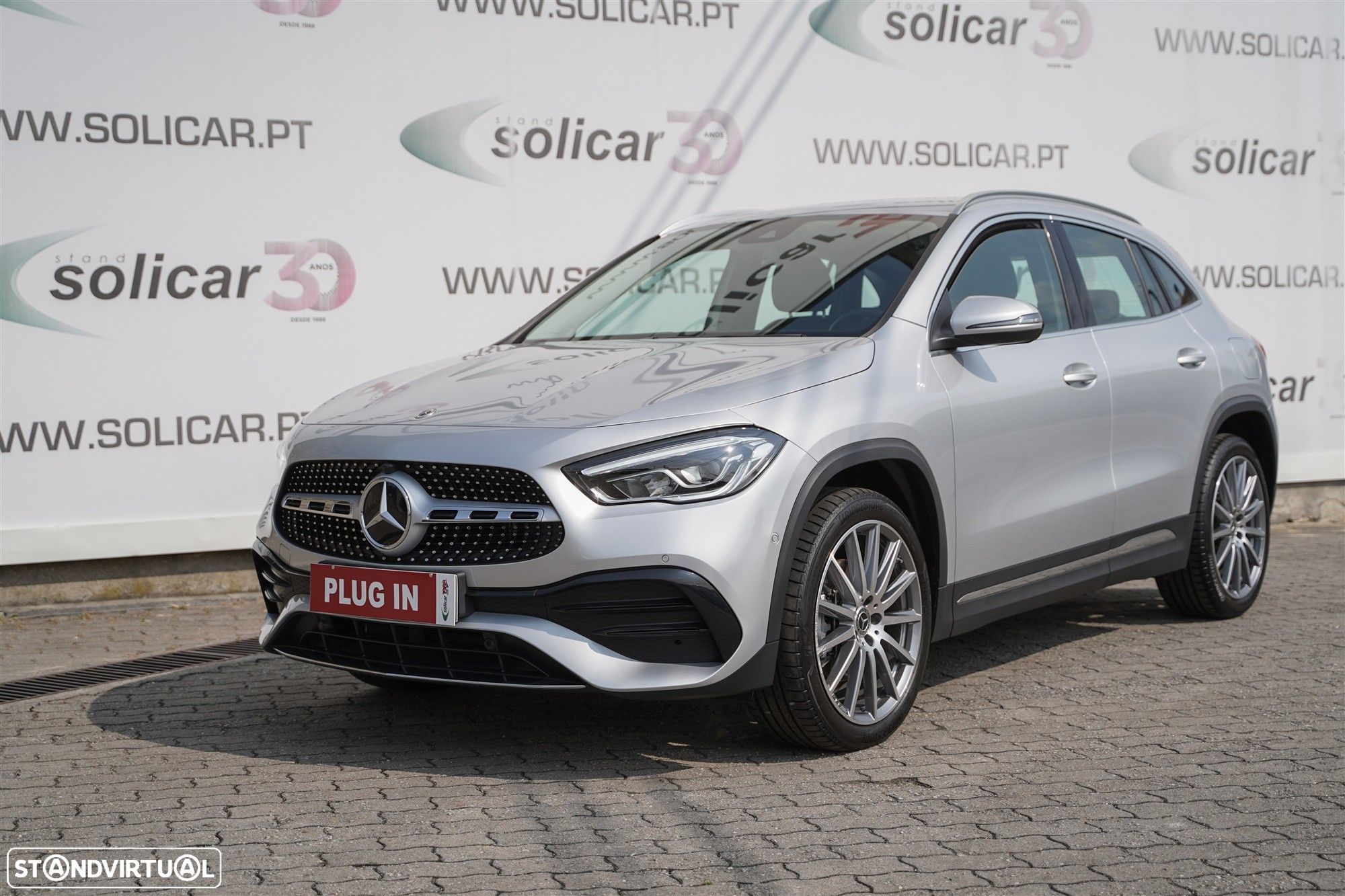 Mercedes-Benz GLA 250 e AMG Line - 1
