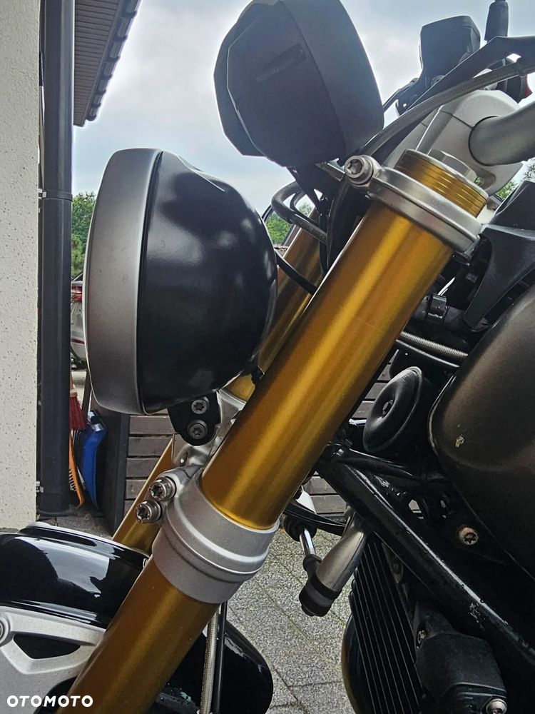 BMW R - 11