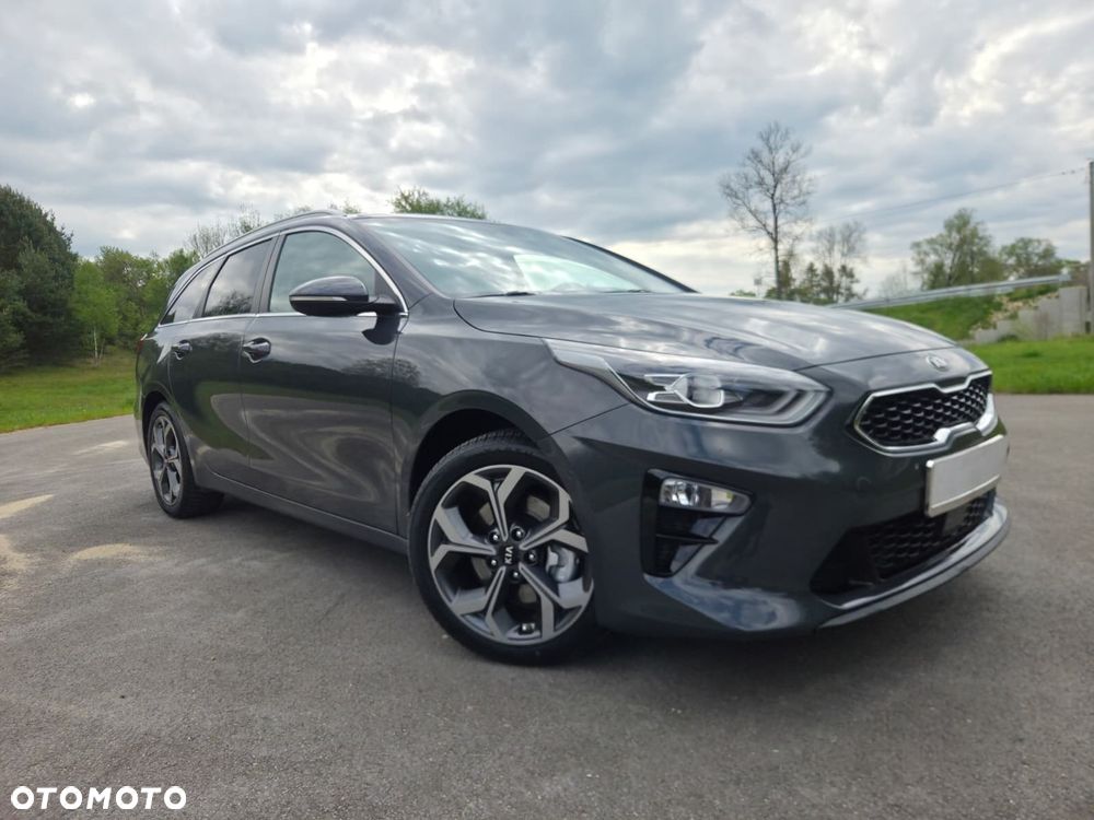 Kia Ceed 1.6 CRDi DCT Platinum Edition - 3