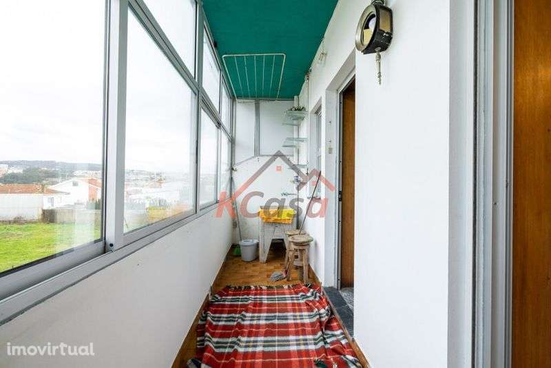 Apartamento T3 c/ Garagem Fechada e Varandas para Arrendamento - Grande imagem: 5/8