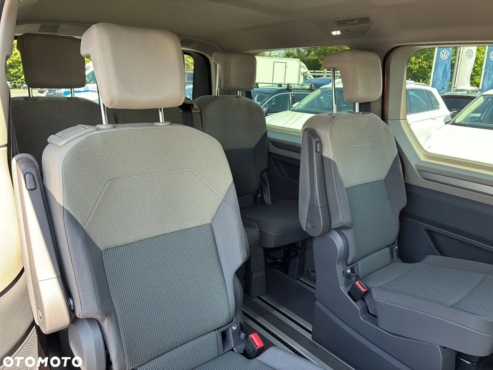 Volkswagen Multivan 2.0 TSI L2 Edition DSG - 16