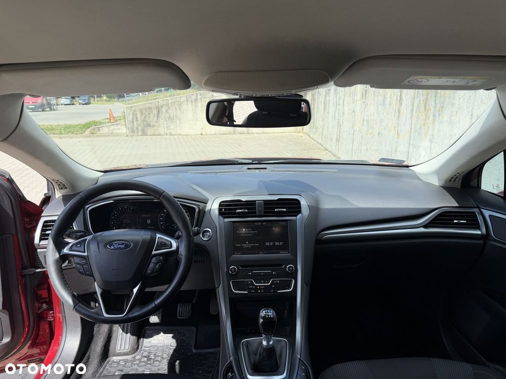 Ford Mondeo - 8