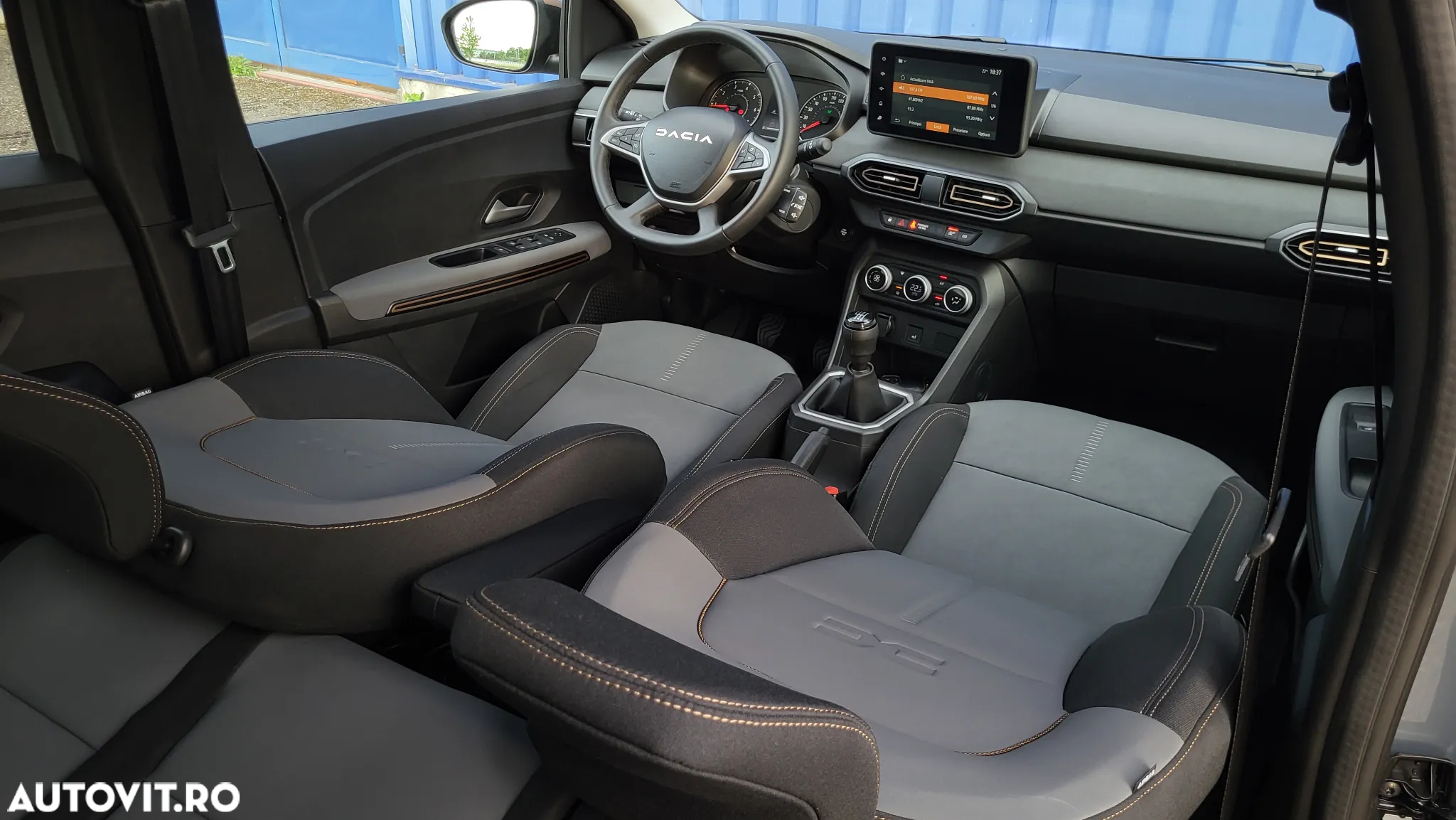 Dacia Jogger 5 locuri TCe 110 Extreme - 8