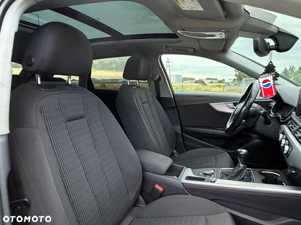 Audi A4 Avant 2.0 TDI - 17