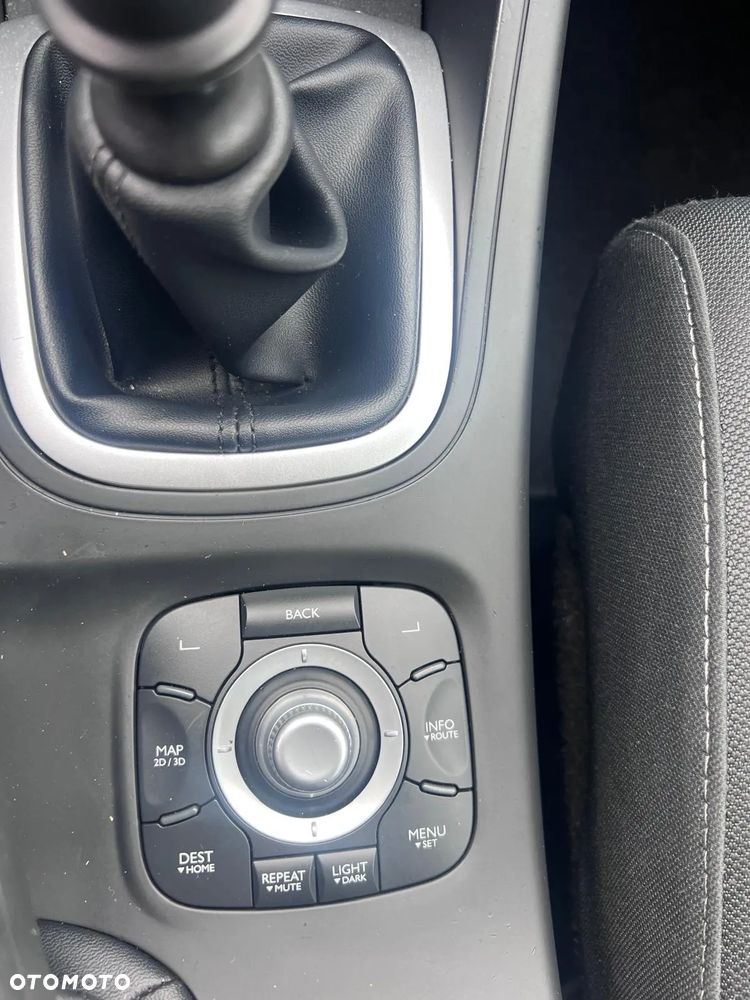 Renault Megane 1.6 16V 110 Authentique - 22