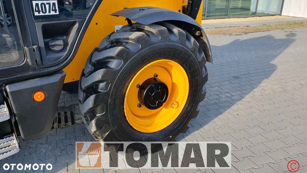 JCB 540-140 - 15