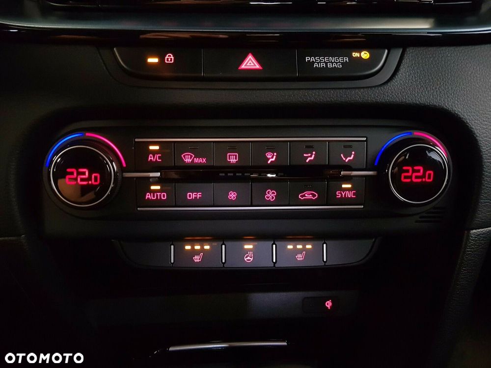 Kia XCeed 1.6 T-GDI Tribute DCT - 23