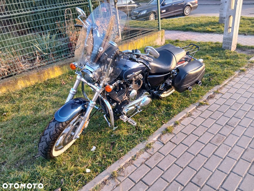 Harley-Davidson Sportster Custom 1200C - 2
