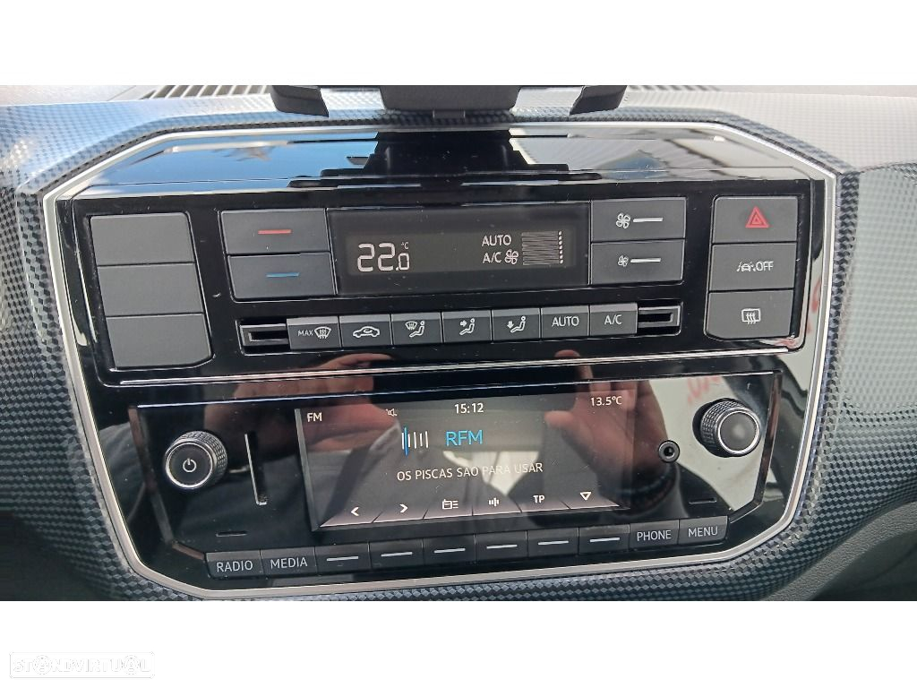 VW e-Up! - 12