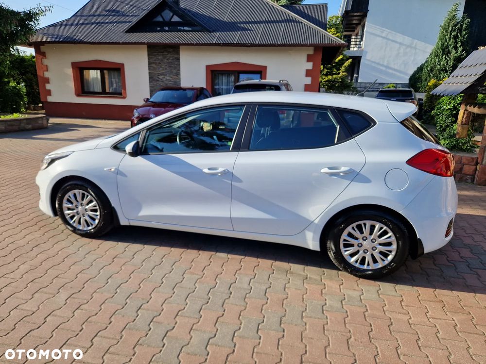 Kia Ceed 1.4 S - 34