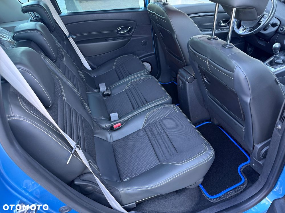 Renault Scenic 1.6 dCi Energy Bose - 26