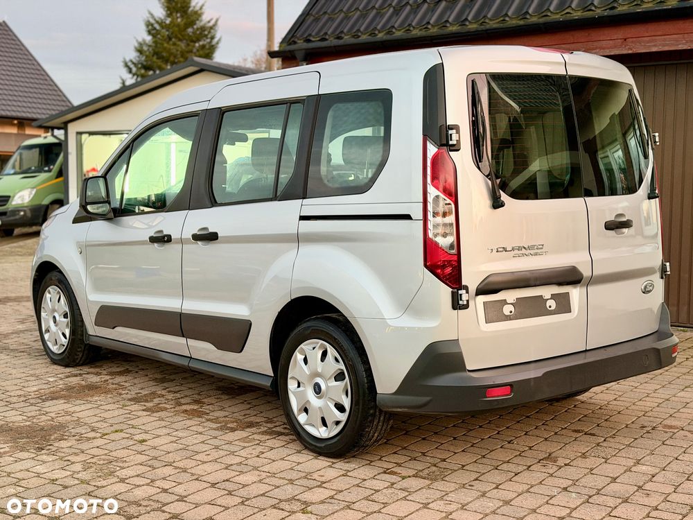 Ford Transit Connect 2016 photo 4