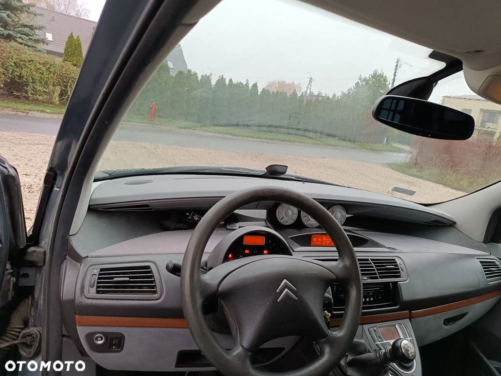 Citroën C8 2.0 HDi Control+ - 6