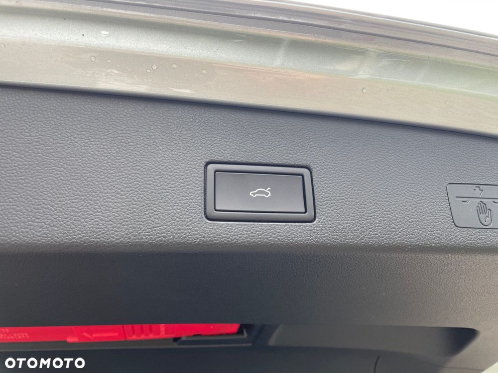 Volkswagen Golf Variant - 28