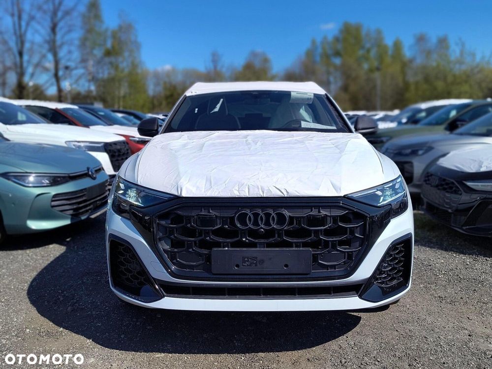Audi Q8 - 2