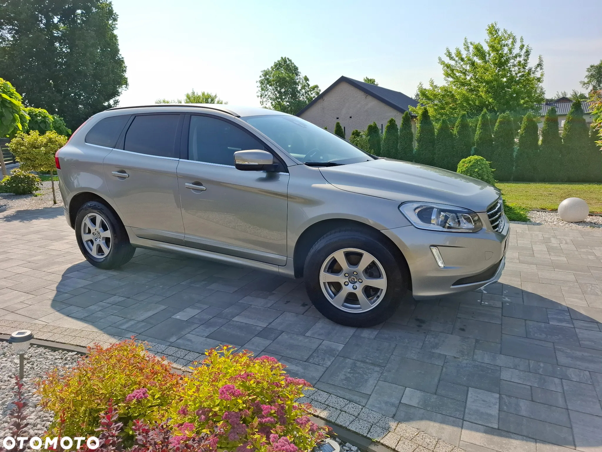 Volvo XC 60 D3 Momentum - 14