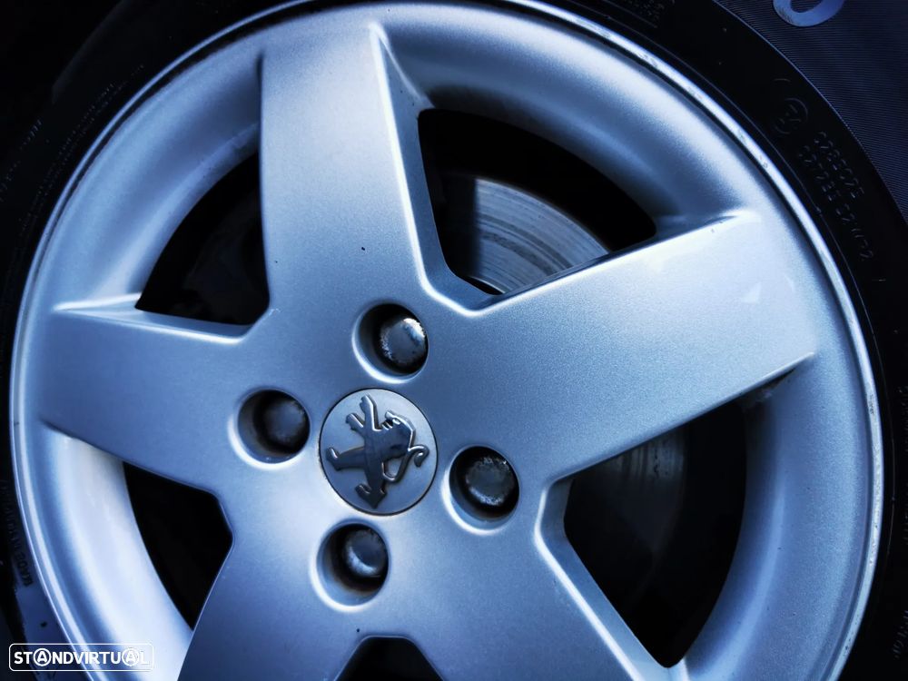 Peugeot 207 SW 1.4 Sport - 20