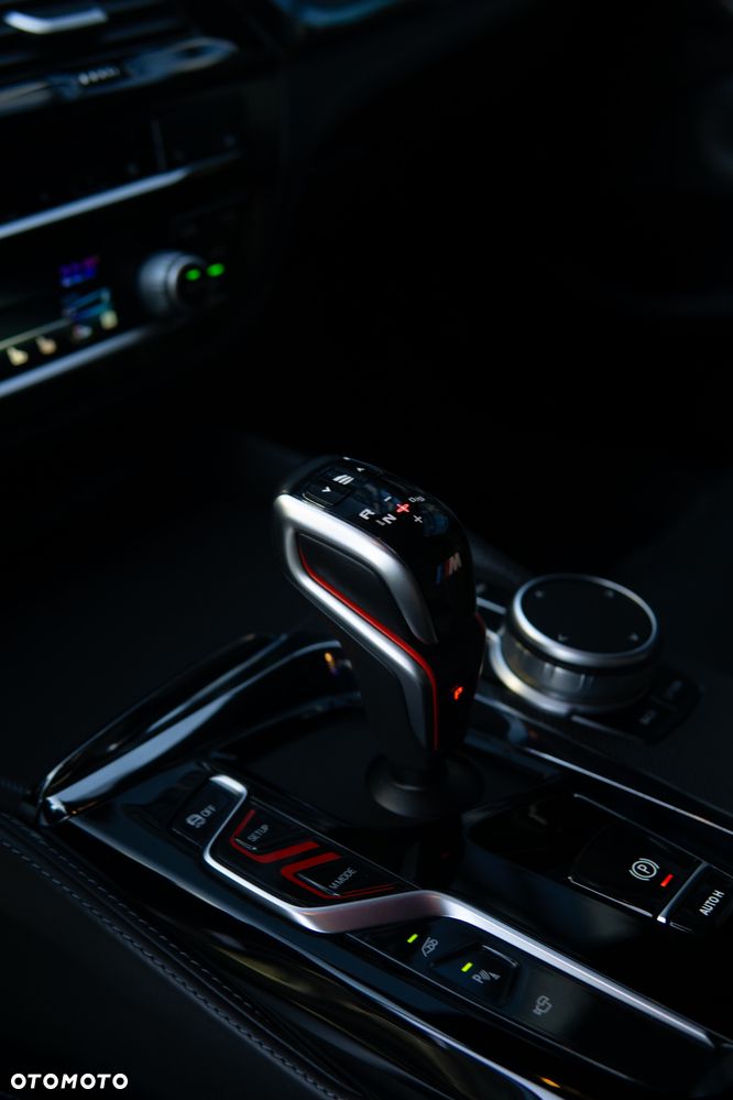 BMW M5 2022 photo 4