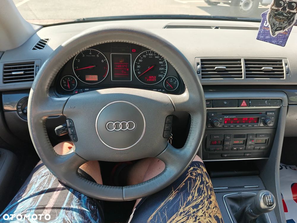 Audi A4 Limousine 2 - 19