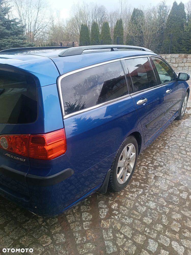 Honda Accord 2.0 i Executive - 3