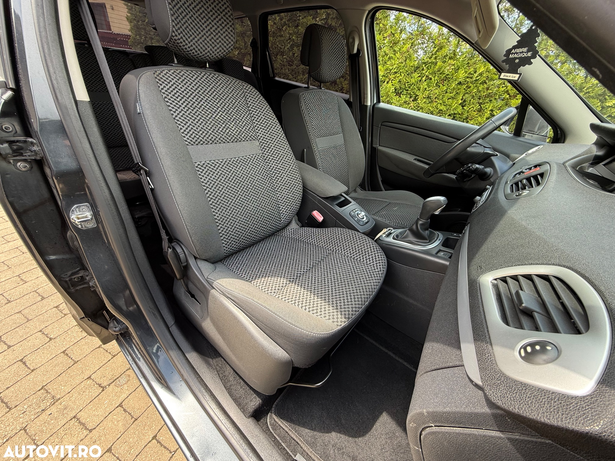 Renault Grand Scenic dCi 110 EDC Bose Edition - 15