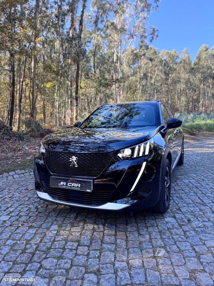 Peugeot e-2008 50 kWh GT - 1