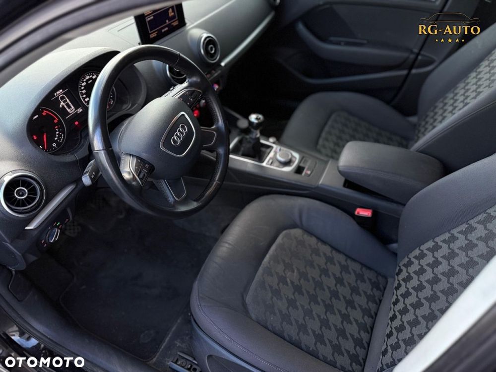 Audi A3 Sportback - 24