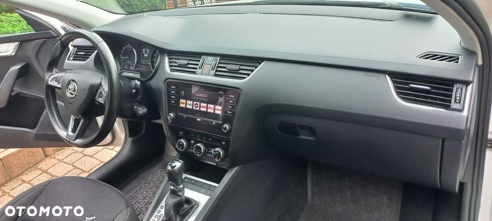 Skoda Octavia - 8