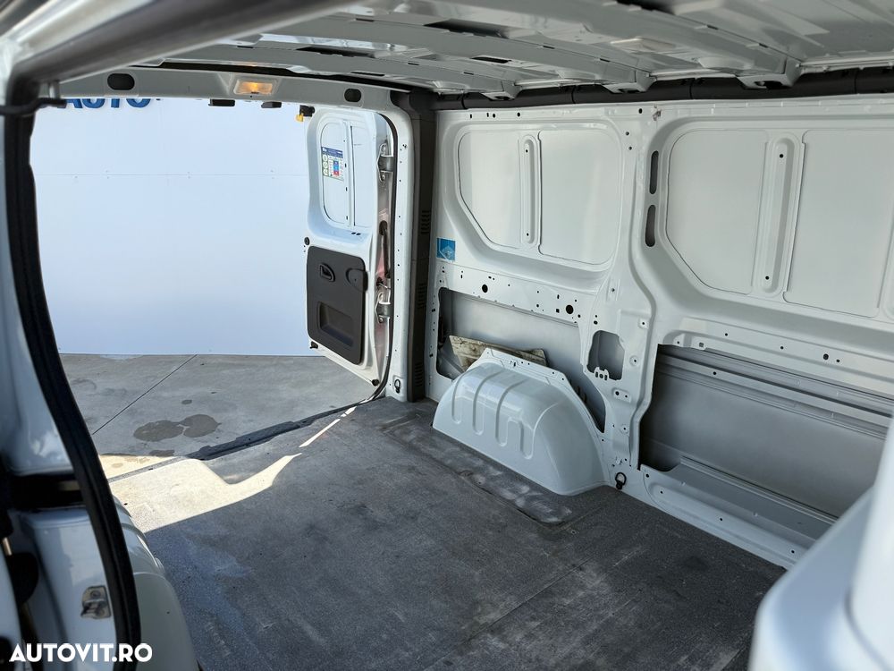 Renault Trafic (ENERGY) Start & Stop Combi Expression - 20