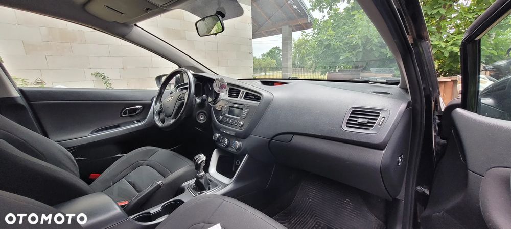 Kia Ceed 1.4 CRDi 90 Edition 7 - 8