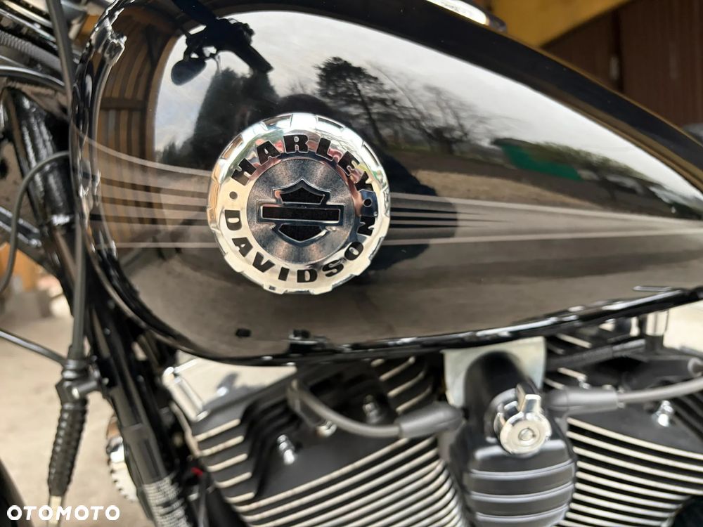 Harley-Davidson FXSB Breakout - 13