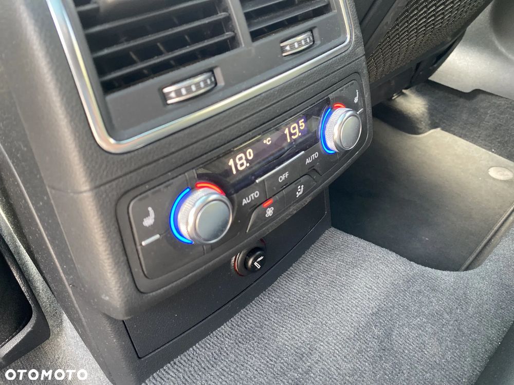 Audi A6 Avant 3.0 TDI quattro S tronic - 26