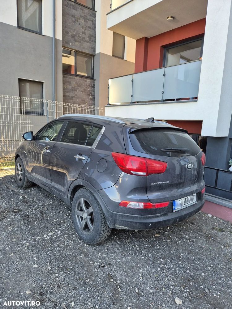 Kia Sportage 2.0 DSL HP 6AT 4x4 Style - 9