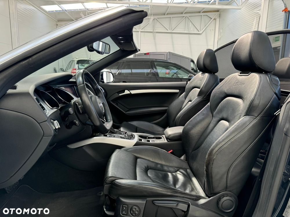 Audi A5 Cabrio - 17