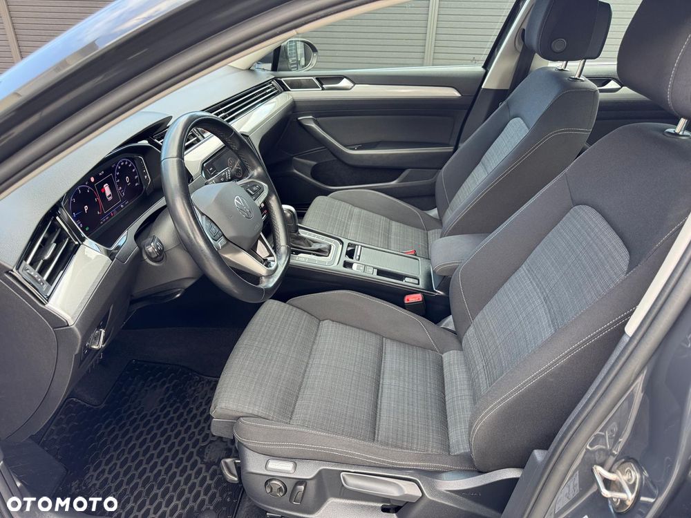 Volkswagen Passat 2.0 TDI EVO Business DSG - 11
