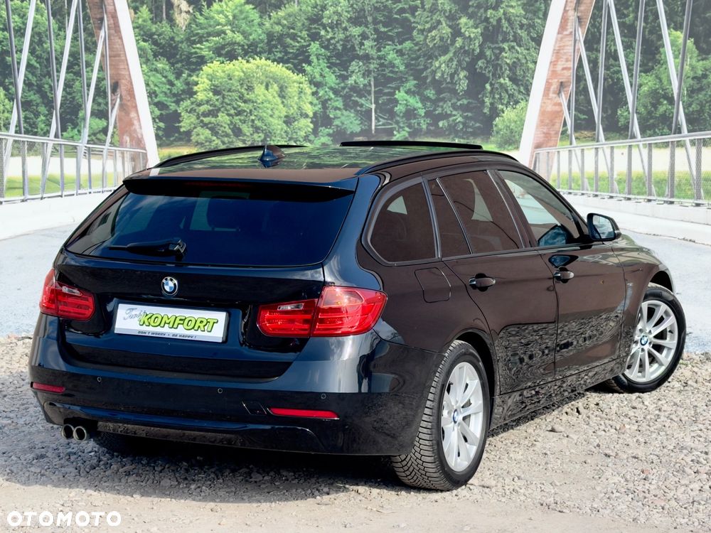 BMW Seria 3 325d Blue Performance Sport Line - 11