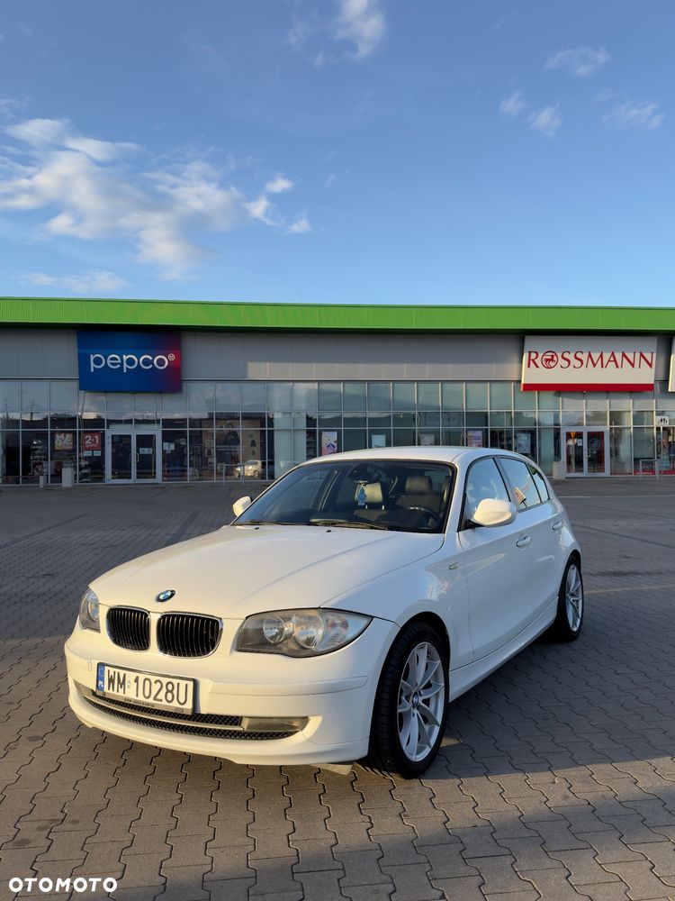 BMW Seria 1 120d DPF Edition Sport - 1