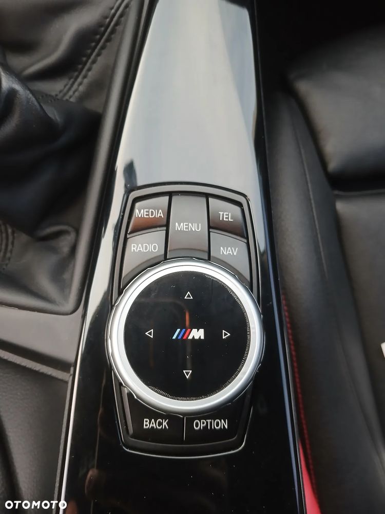 BMW Seria 3 320i M Sport - 14