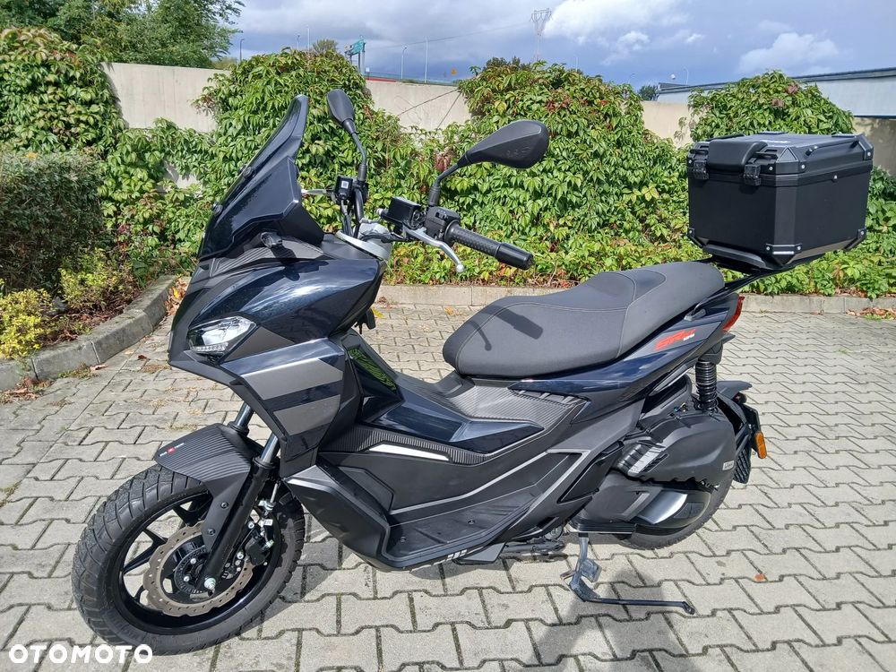 Aprilia SR - 1