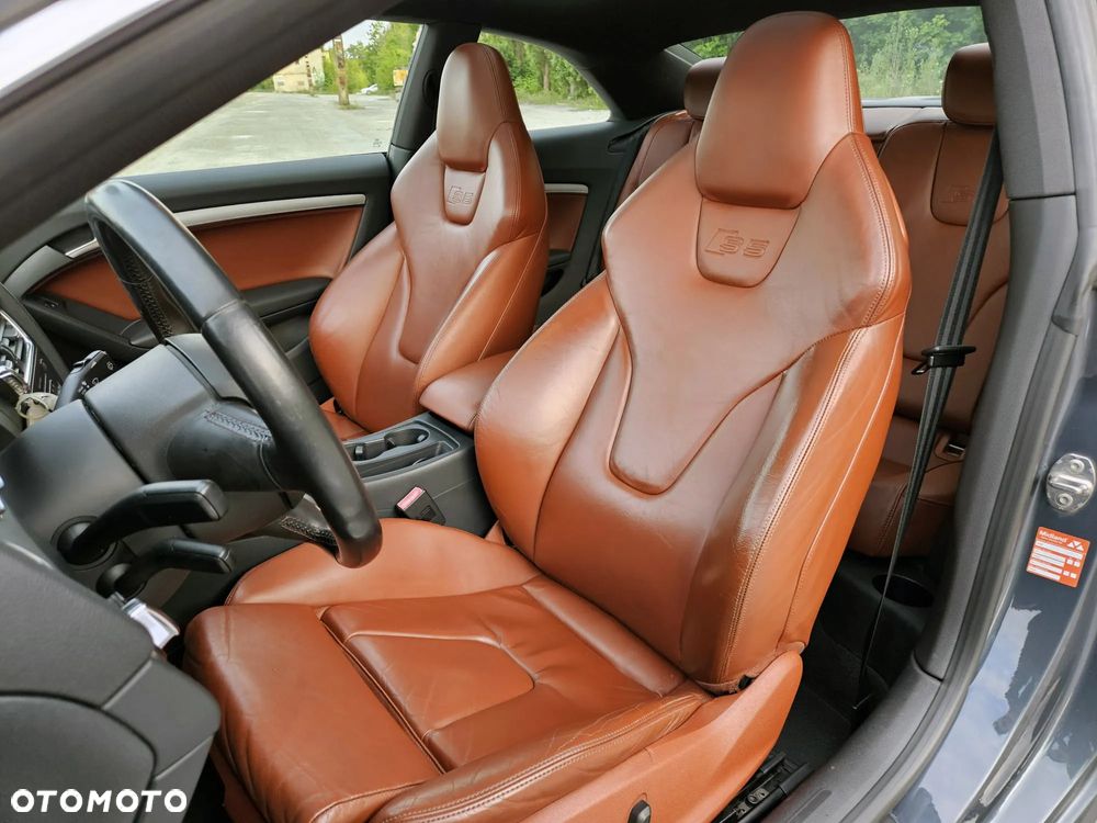 Audi S5 Coupé 4.2 Quattro - 9