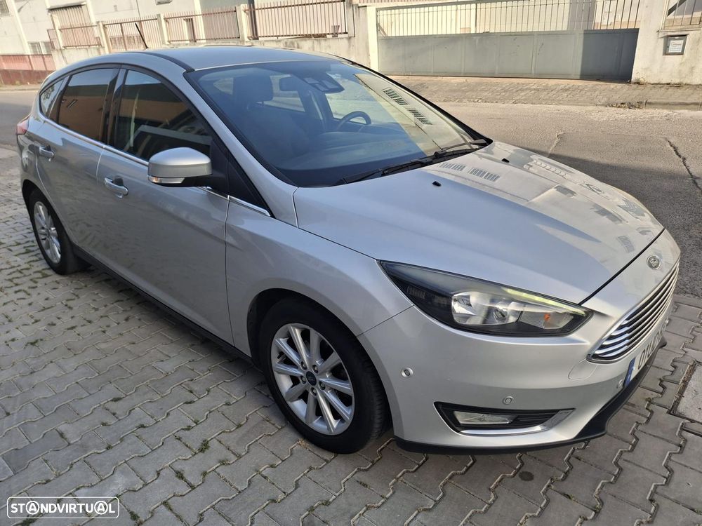 Ford Focus 1.0 EcoBoost Titanium - 3