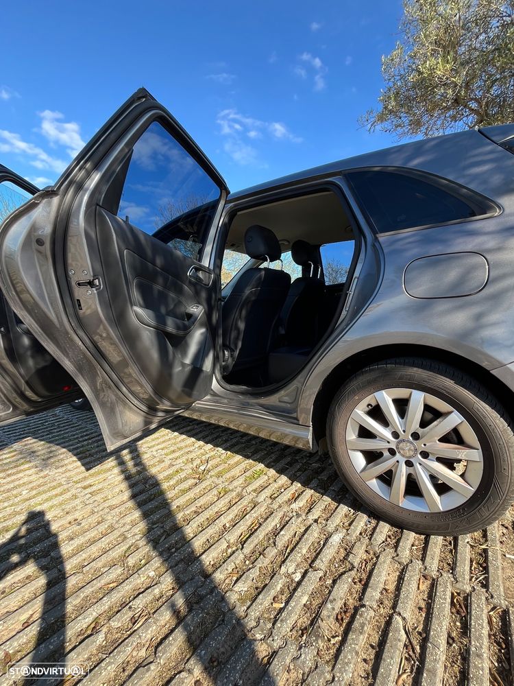 Mercedes-Benz B 200 - 23